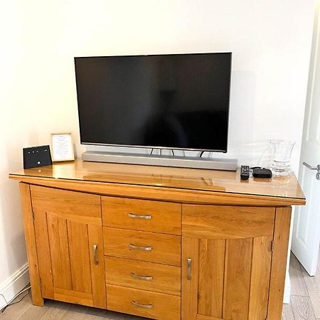 Modern 1 Bedroom Flat Close To Vauxhall London Exterior foto