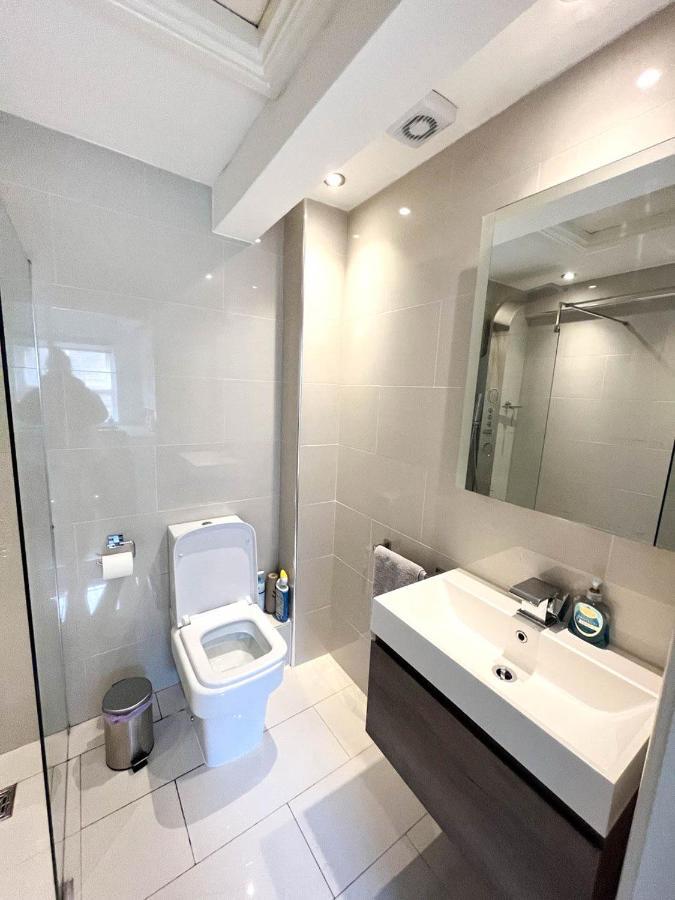 Modern 1 Bedroom Flat Close To Vauxhall London Exterior foto